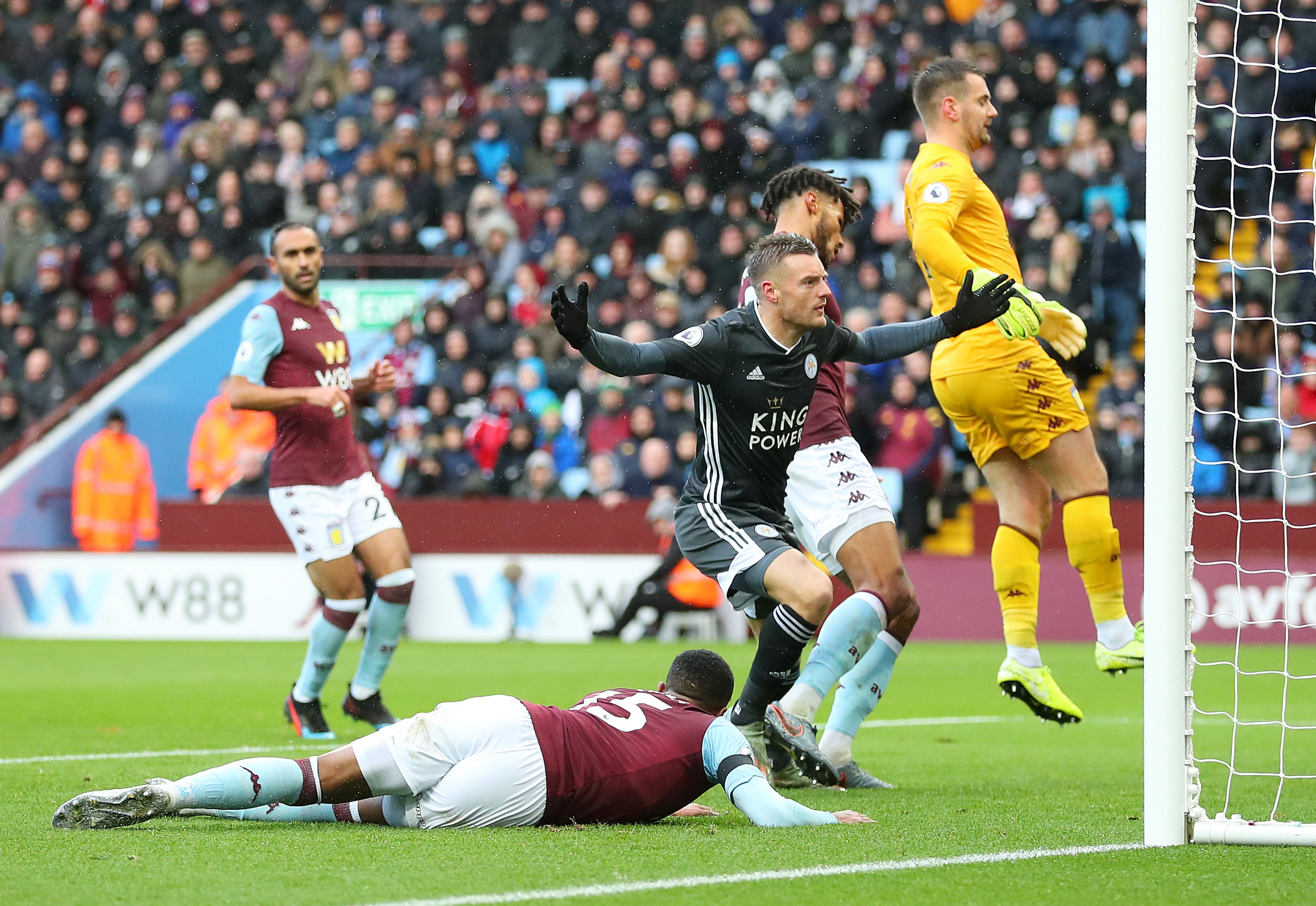 路充滿了艱 路充滿了艱